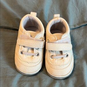 White Baby Sneakers with Velcro, like new